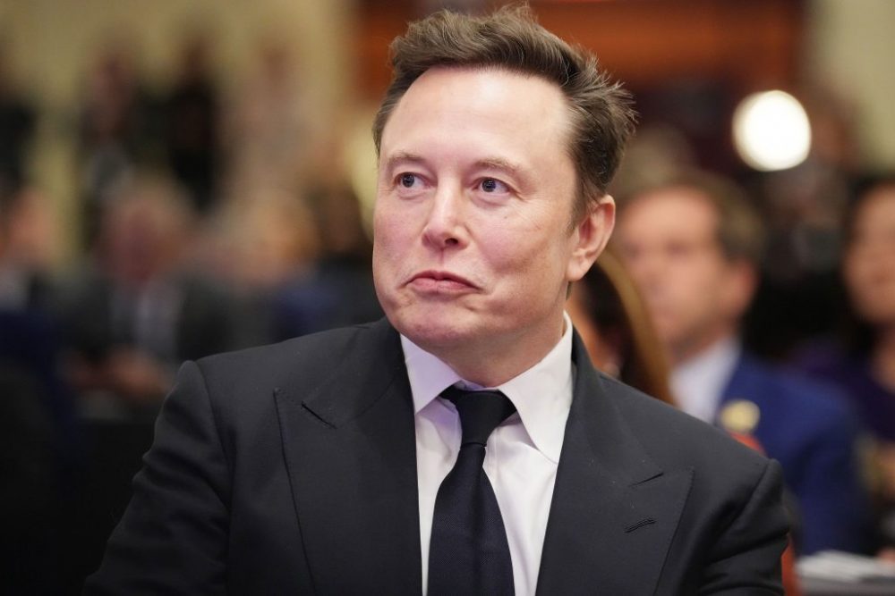 Elon Musk Predicts AI Will Make Work ‘Optional’ and Money ‘Obsolete ...